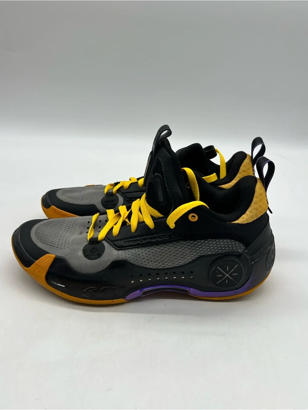 Li-Ning Way of Wade Wow 10 Low 9.5 US Dlo Deangelo Russell Lakers Away Shoes.